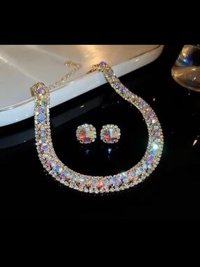 Gold plated handmade AB crystal necklace with swarovski eelements #366